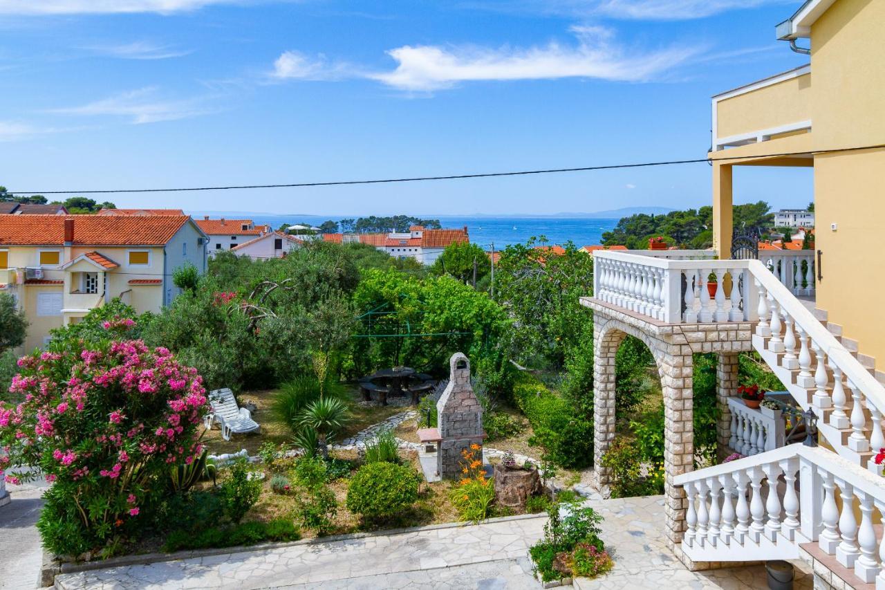 Apartman Haus Maja Banjol Esterno foto