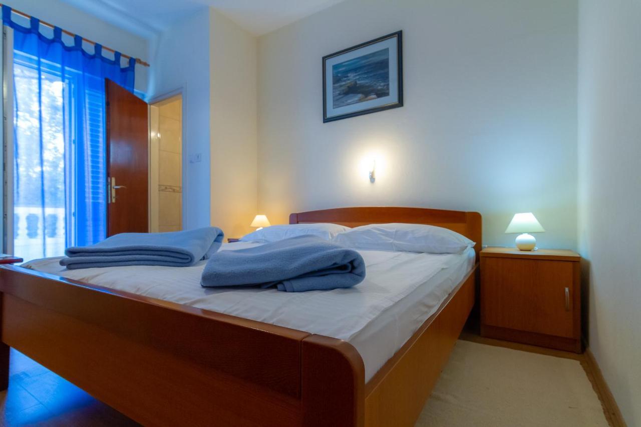 Apartman Haus Maja Banjol Esterno foto