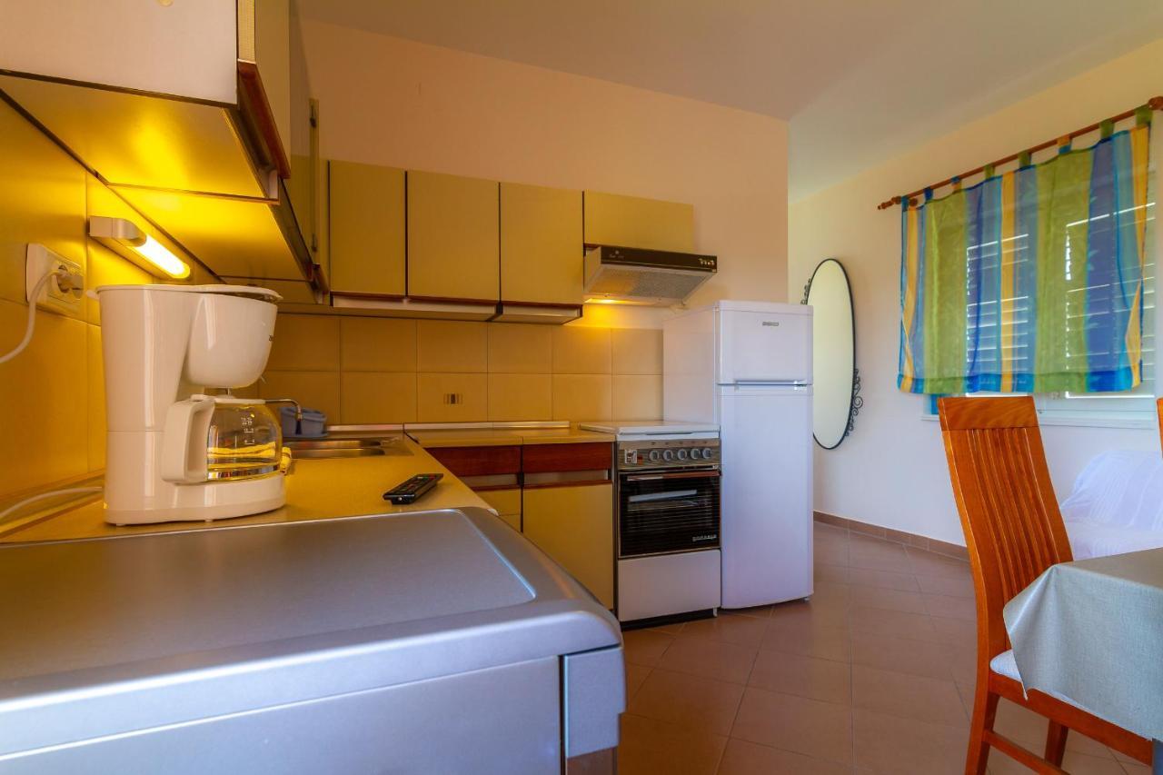 Appartamento Apartman Haus Maja Banjol Esterno foto