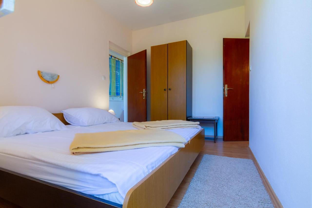 Apartman Haus Maja Banjol Esterno foto