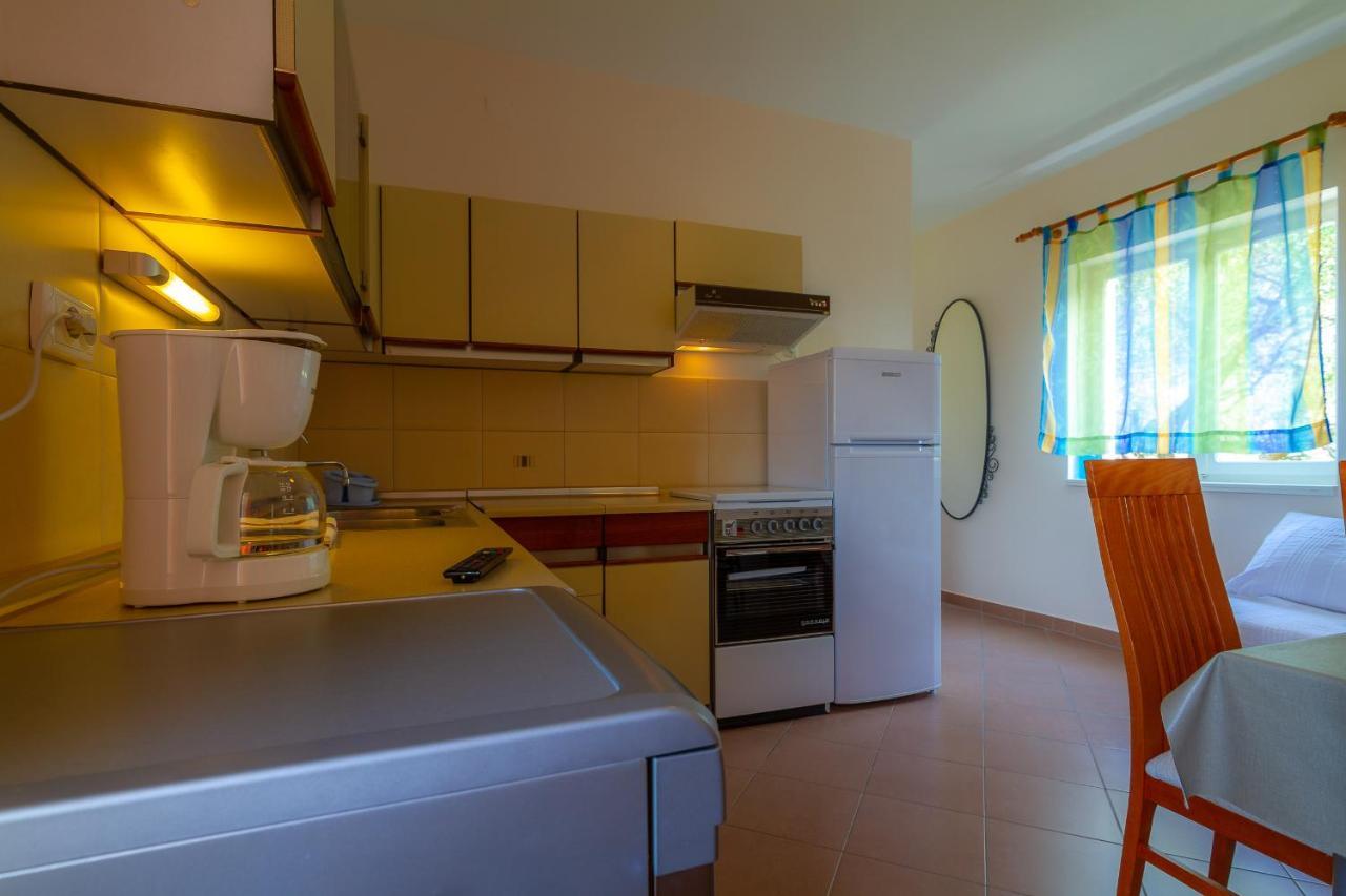 Apartman Haus Maja Banjol Esterno foto