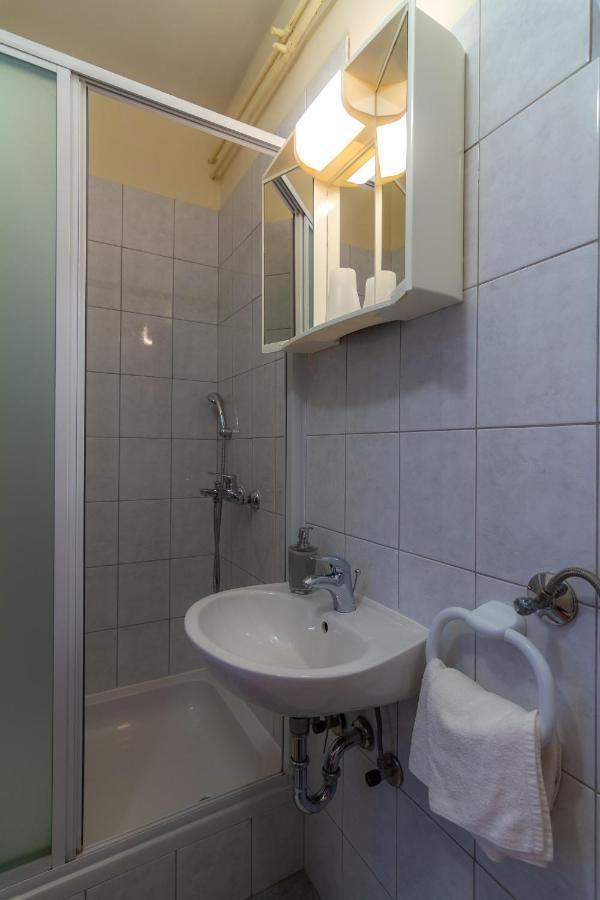 Apartman Haus Maja Banjol Esterno foto