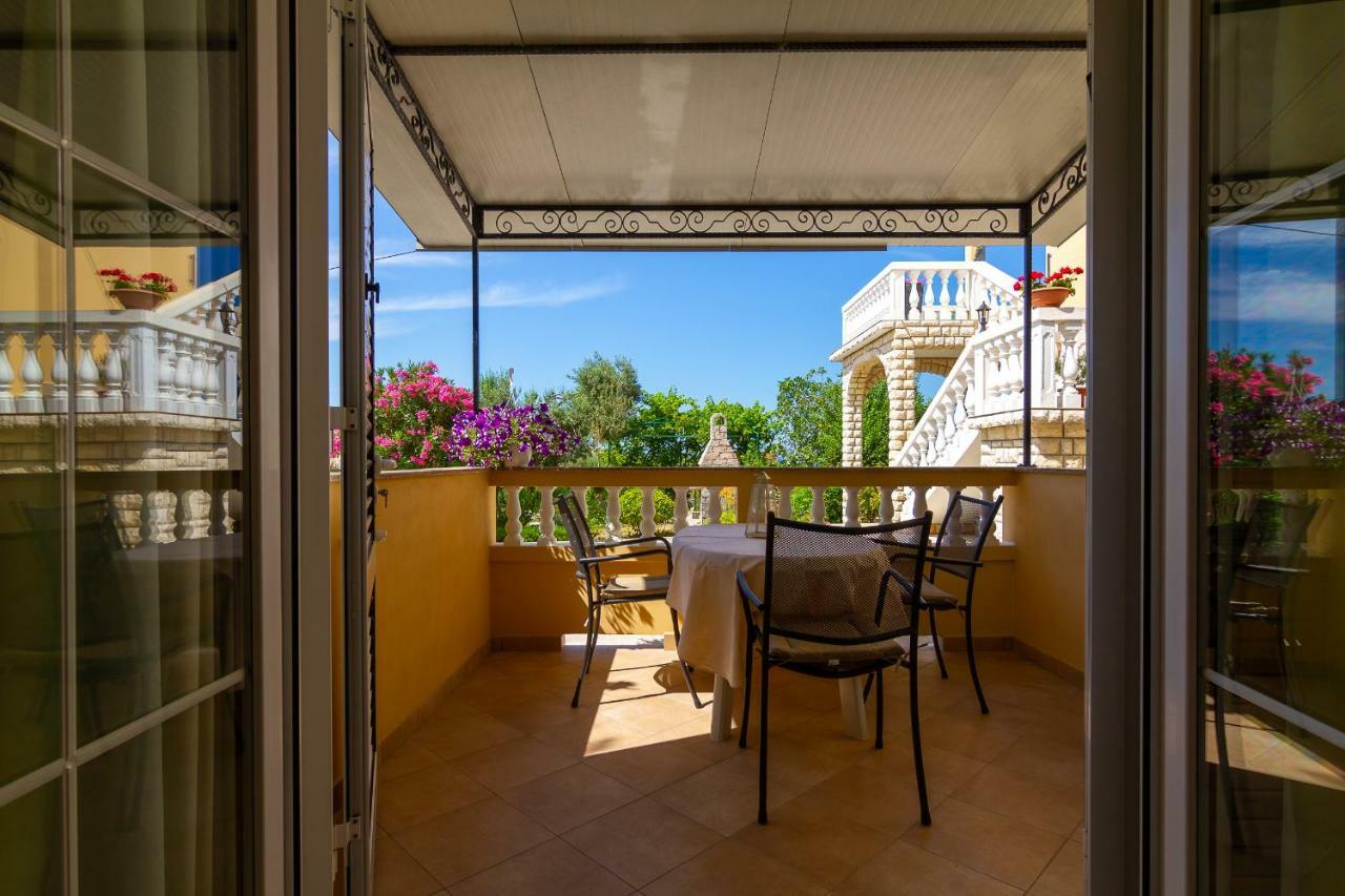 Apartman Haus Maja Banjol Esterno foto